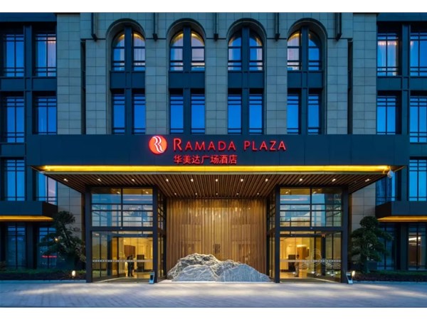 武漢發(fā)光字招牌制造的流程